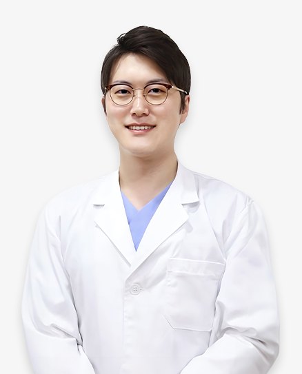 서울더자연치과 안현준 원장 — 통합치의학과